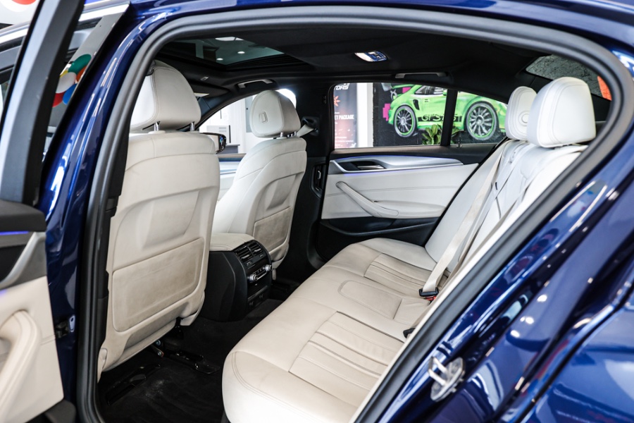 Used BMW 5 Series 530i xDrive Sedan 2018 | 26 Motors Long Island. ELMONT, New York Used BMW 5 Series 530i xDrive Sedan 2018 | 26 Motors Long Island. ELMONT, New York