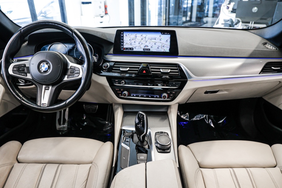 Used BMW 5 Series 530i xDrive Sedan 2018 | 26 Motors Long Island. ELMONT, New York Used BMW 5 Series 530i xDrive Sedan 2018 | 26 Motors Long Island. ELMONT, New York