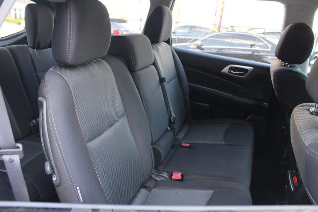 2018 Nissan Pathfinder SV, available for sale in Elmont, New York | NY Luxury Motors. Elmont, New York 2018 Nissan Pathfinder SV, available for sale in Elmont, New York | NY Luxury Motors. Elmont, New York