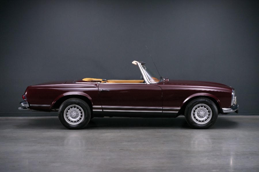 Used Mercedes-Benz 250 SL 2 Door Convertible 1967 | Meccanic Shop North Inc. North Salem, New York Used Mercedes-Benz 250 SL 2 Door Convertible 1967 | Meccanic Shop North Inc. North Salem, New York