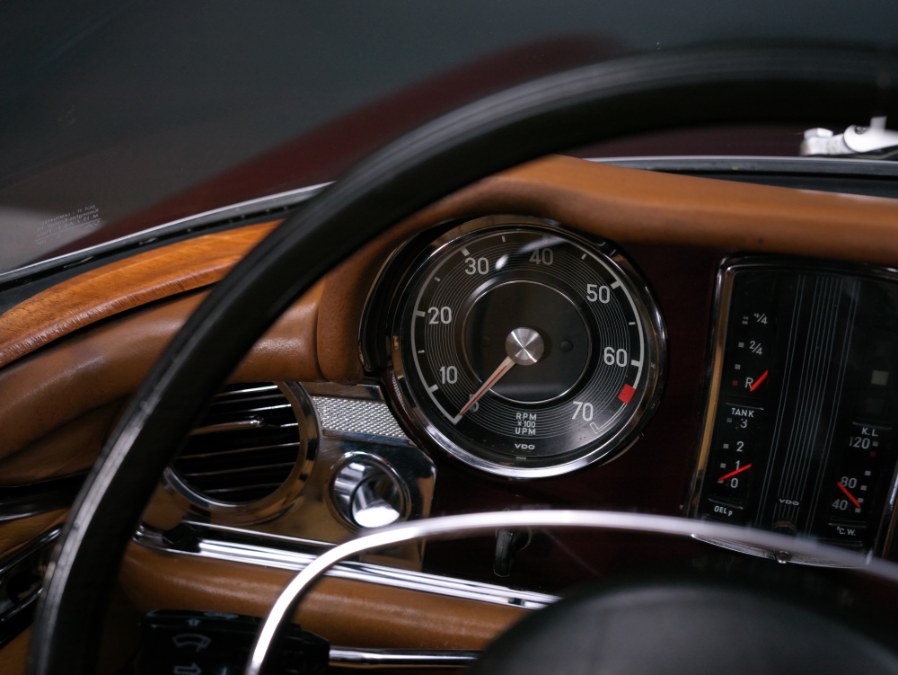 Used Mercedes-Benz 250 SL 2 Door Convertible 1967 | Meccanic Shop North Inc. North Salem, New York Used Mercedes-Benz 250 SL 2 Door Convertible 1967 | Meccanic Shop North Inc. North Salem, New York