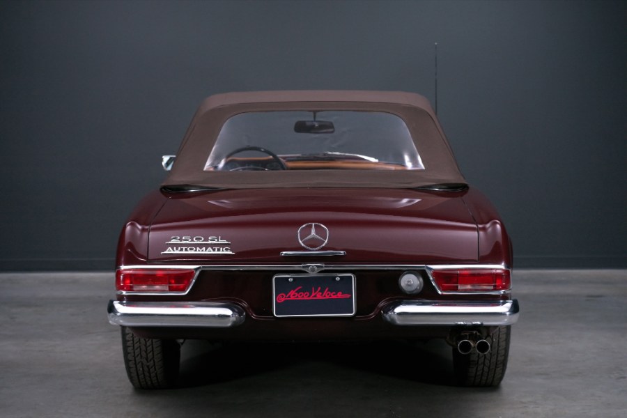 Used Mercedes-Benz 250 SL 2 Door Convertible 1967 | Meccanic Shop North Inc. North Salem, New York Used Mercedes-Benz 250 SL 2 Door Convertible 1967 | Meccanic Shop North Inc. North Salem, New York
