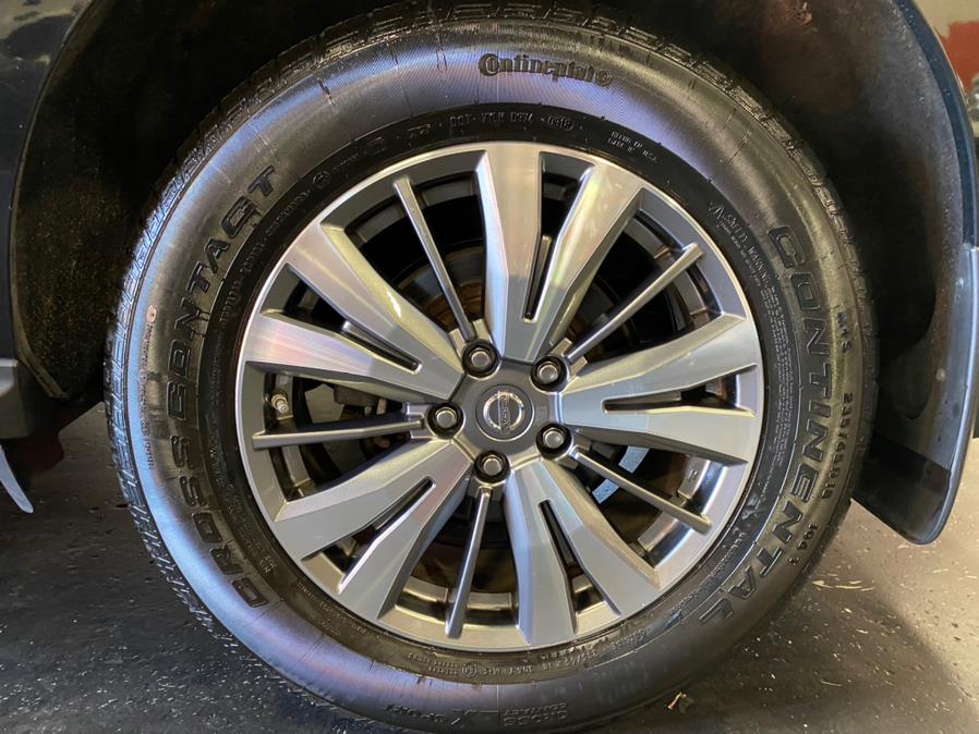 Used Nissan Pathfinder 4x4 SV 2018 | Car Factory Inc.. Bronx, New York Used Nissan Pathfinder 4x4 SV 2018 | Car Factory Inc.. Bronx, New York