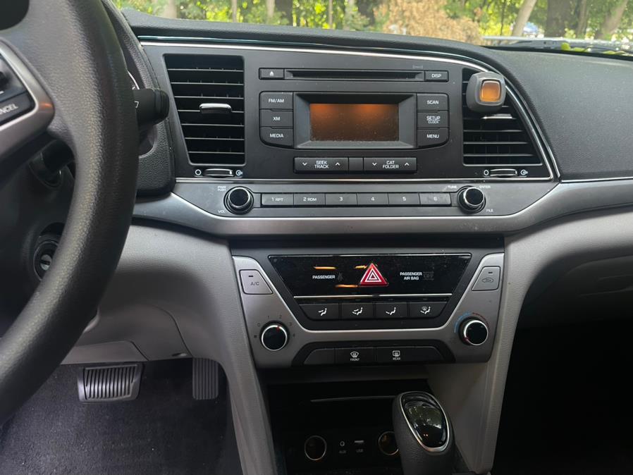 Used Hyundai Elantra SE. CLEAN CONDITION! 2017 | Sunrise Auto Sales. Rosedale, New York Used Hyundai Elantra SE. CLEAN CONDITION! 2017 | Sunrise Auto Sales. Rosedale, New York