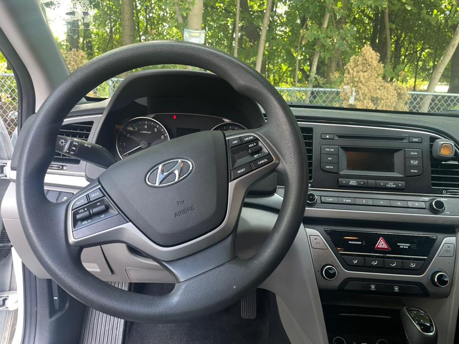 Used Hyundai Elantra SE. CLEAN CONDITION! 2017 | Sunrise Auto Sales. Rosedale, New York Used Hyundai Elantra SE. CLEAN CONDITION! 2017 | Sunrise Auto Sales. Rosedale, New York