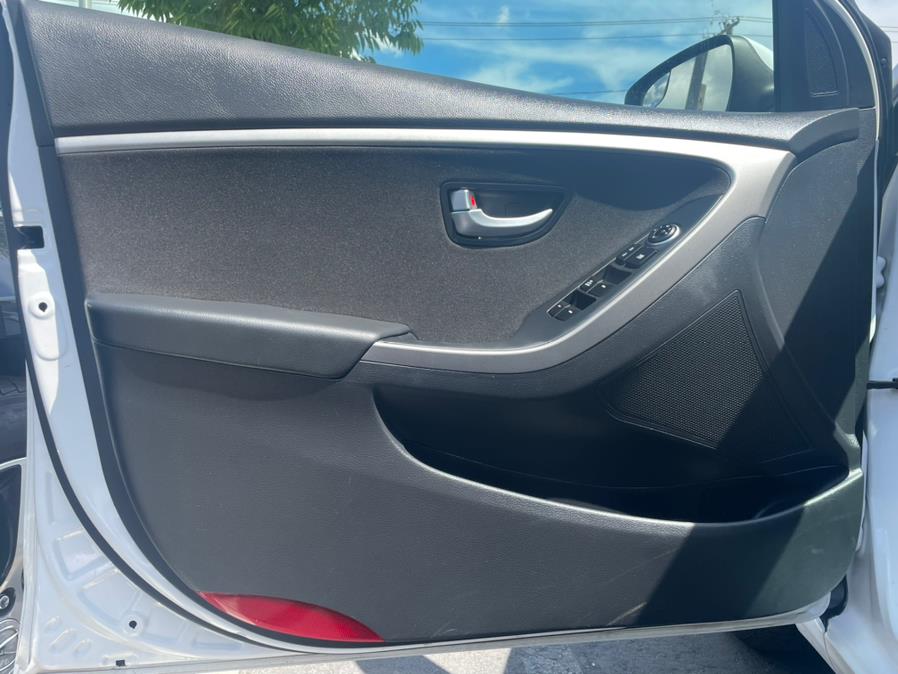 2017 Hyundai Elantra GT CLEAN CARFAX!, available for sale in Rosedale, New York | Sunrise Auto Sales. Rosedale, New York 2017 Hyundai Elantra GT CLEAN CARFAX!, available for sale in Rosedale, New York | Sunrise Auto Sales. Rosedale, New York