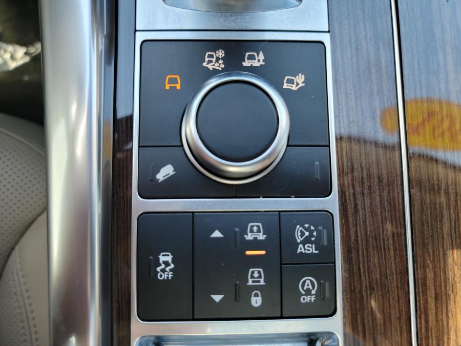 Used Land Rover Range Rover Sport 4WD 4dr HSE 2014 | Eugen's Auto Sales & Repairs. Philadelphia, Pennsylvania Used Land Rover Range Rover Sport 4WD 4dr HSE 2014 | Eugen's Auto Sales & Repairs. Philadelphia, Pennsylvania