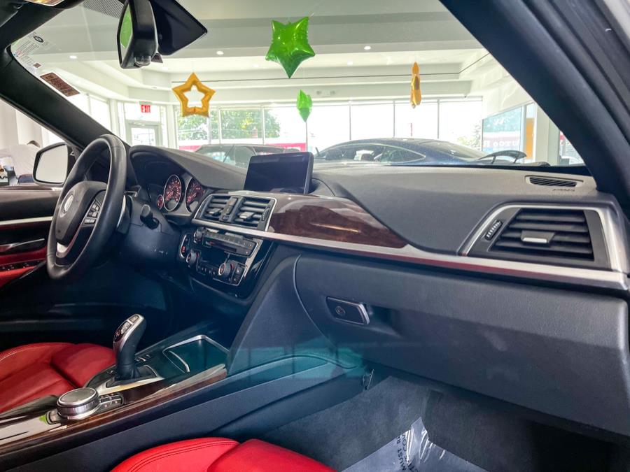 2018 BMW 3 Series 330i xDrive Sedan, available for sale in Franklin Square, New York | Luxury Motor Club. Franklin Square, New York 2018 BMW 3 Series 330i xDrive Sedan, available for sale in Franklin Square, New York | Luxury Motor Club. Franklin Square, New York