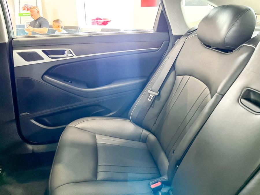 2017 Genesis G80 3.8L AWD, available for sale in Franklin Square, New York | Luxury Motor Club. Franklin Square, New York 2017 Genesis G80 3.8L AWD, available for sale in Franklin Square, New York | Luxury Motor Club. Franklin Square, New York