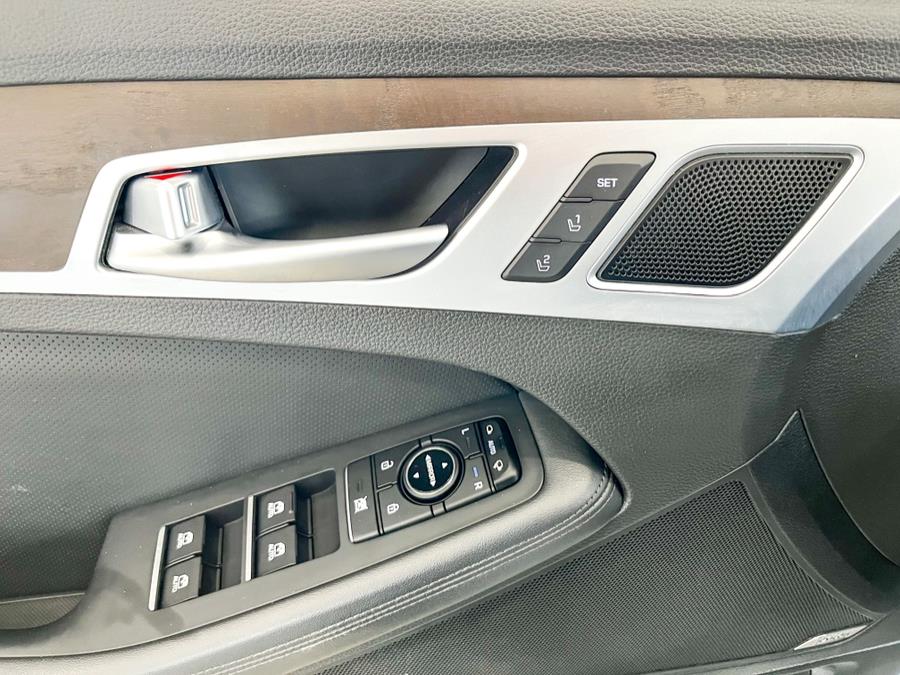 2017 Genesis G80 3.8L AWD, available for sale in Franklin Square, New York | Luxury Motor Club. Franklin Square, New York 2017 Genesis G80 3.8L AWD, available for sale in Franklin Square, New York | Luxury Motor Club. Franklin Square, New York
