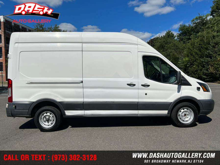 Used Ford Transit Cargo Van T-250 148" Hi Rf 9000 GVWR Sliding RH Dr 2016 | Dash Auto Gallery Inc.. Newark, New Jersey Used Ford Transit Cargo Van T-250 148" Hi Rf 9000 GVWR Sliding RH Dr 2016 | Dash Auto Gallery Inc.. Newark, New Jersey