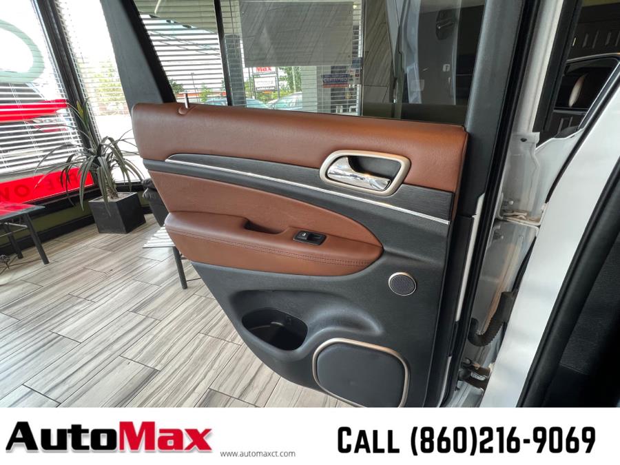 2015 Jeep Grand Cherokee 4WD 4dr Summit, available for sale in West Hartford, Connecticut | AutoMax. West Hartford, Connecticut 2015 Jeep Grand Cherokee 4WD 4dr Summit, available for sale in West Hartford, Connecticut | AutoMax. West Hartford, Connecticut