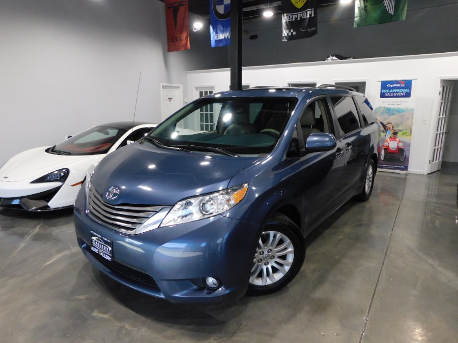 Used Toyota Sienna 5dr 8-Pass Van V6 XLE FWD (Natl) 2014 | Auto Gallery. Lodi, New Jersey Used Toyota Sienna 5dr 8-Pass Van V6 XLE FWD (Natl) 2014 | Auto Gallery. Lodi, New Jersey