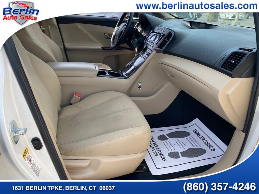 2010 Toyota Venza 4dr Wgn V6 FWD, available for sale in Berlin, Connecticut | Berlin Auto Sales LLC. Berlin, Connecticut 2010 Toyota Venza 4dr Wgn V6 FWD, available for sale in Berlin, Connecticut | Berlin Auto Sales LLC. Berlin, Connecticut