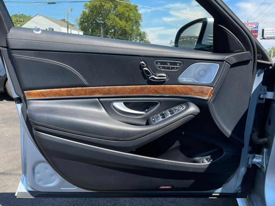Used Mercedes-Benz S-Class 4dr Sdn S550 4MATIC 2014 | Champion Auto Hillside. Hillside, New Jersey Used Mercedes-Benz S-Class 4dr Sdn S550 4MATIC 2014 | Champion Auto Hillside. Hillside, New Jersey