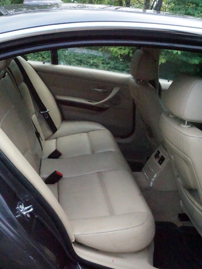 2006 BMW 3 Series 330i 4dr Sdn RWD, available for sale in New Britain, Connecticut | Supreme Automotive. New Britain, Connecticut 2006 BMW 3 Series 330i 4dr Sdn RWD, available for sale in New Britain, Connecticut | Supreme Automotive. New Britain, Connecticut