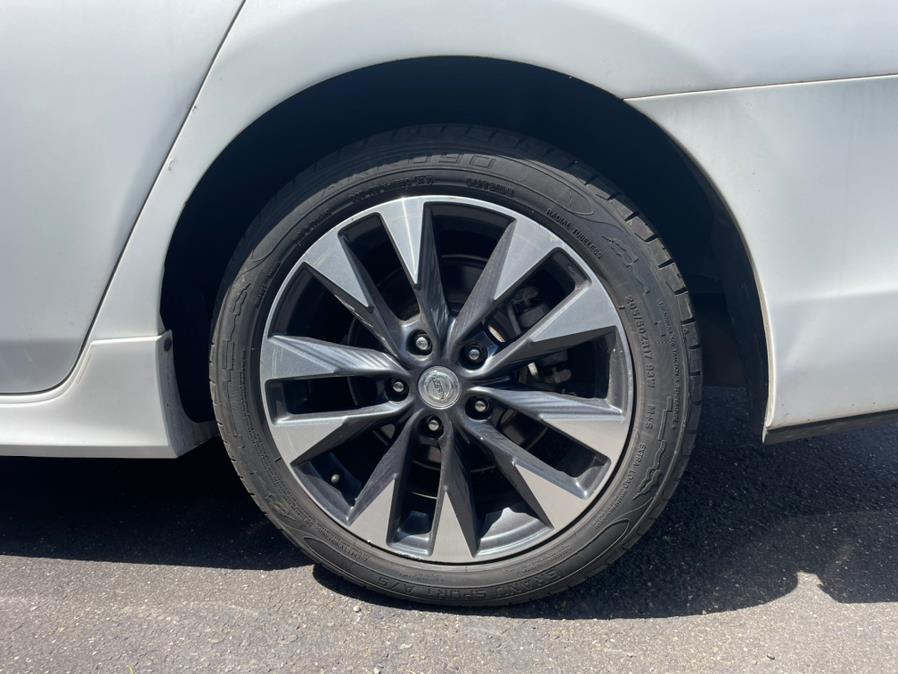 2017 Nissan Sentra SR. LOW MILES!, available for sale in Elmont, New York | Sunrise of Elmont. Elmont, New York 2017 Nissan Sentra SR. LOW MILES!, available for sale in Elmont, New York | Sunrise of Elmont. Elmont, New York
