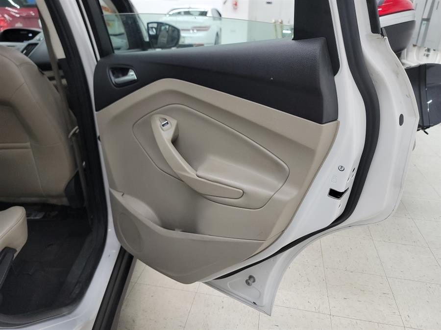 2017 Ford C-Max Energi SE FWD, available for sale in West Haven, Connecticut | Auto Fair Inc.. West Haven, Connecticut 2017 Ford C-Max Energi SE FWD, available for sale in West Haven, Connecticut | Auto Fair Inc.. West Haven, Connecticut