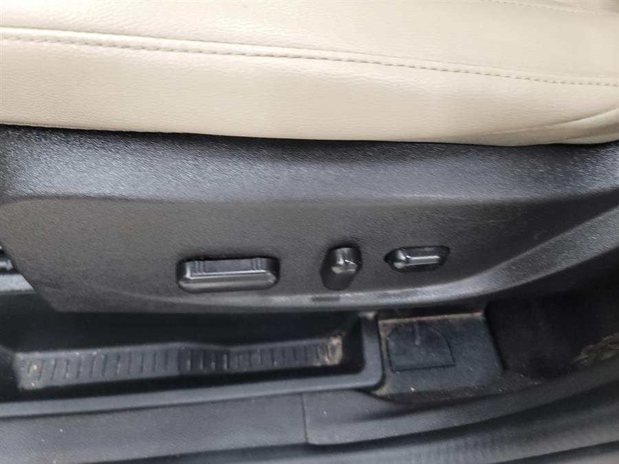 2017 Ford C-Max Energi SE FWD, available for sale in West Haven, Connecticut | Auto Fair Inc.. West Haven, Connecticut 2017 Ford C-Max Energi SE FWD, available for sale in West Haven, Connecticut | Auto Fair Inc.. West Haven, Connecticut