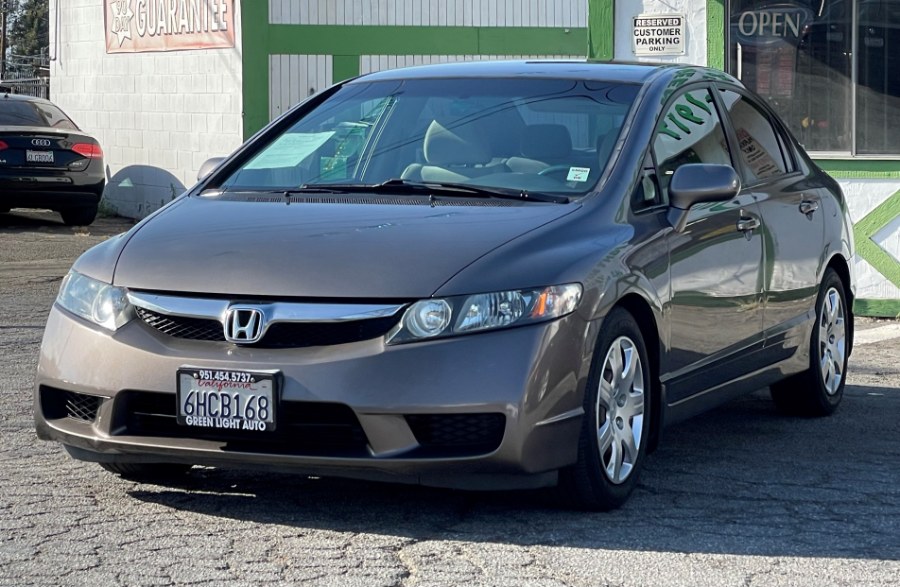Used Honda Civic Sdn 4dr Auto LX 2009 | Green Light Auto. Corona, California Used Honda Civic Sdn 4dr Auto LX 2009 | Green Light Auto. Corona, California