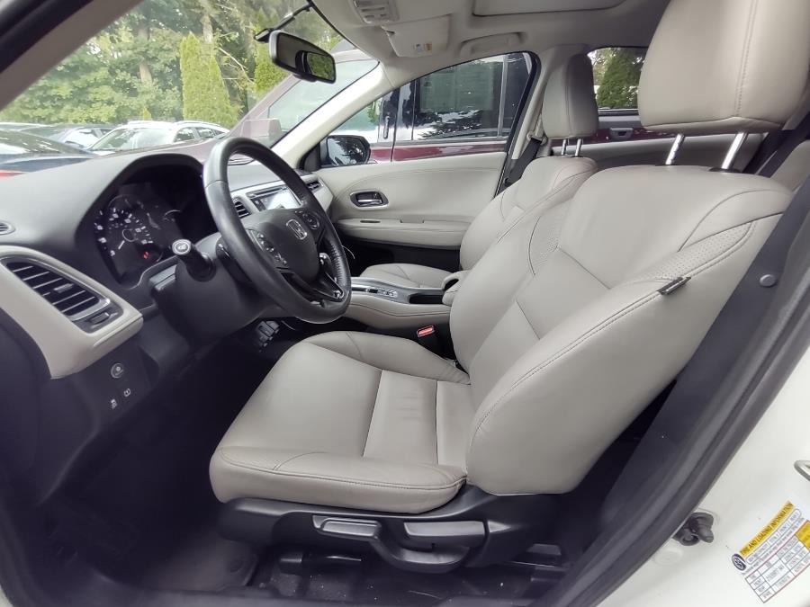 Used Honda HR-V EX-L Navi AWD CVT 2017 | Dealertown Auto Wholesalers. Milford, Connecticut Used Honda HR-V EX-L Navi AWD CVT 2017 | Dealertown Auto Wholesalers. Milford, Connecticut