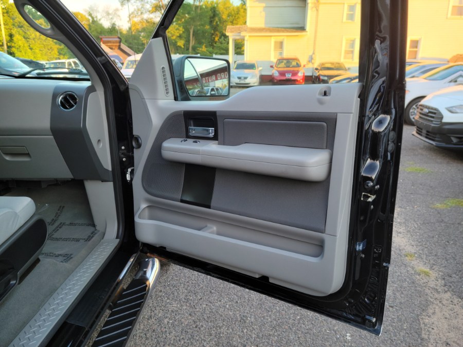 2008 Ford F-150 XLT Super Cab 4WD 5.4Triton V8, available for sale in East Windsor, Connecticut | Toro Auto. East Windsor, Connecticut 2008 Ford F-150 XLT Super Cab 4WD 5.4Triton V8, available for sale in East Windsor, Connecticut | Toro Auto. East Windsor, Connecticut