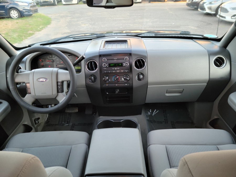 2008 Ford F-150 XLT Super Cab 4WD 5.4Triton V8, available for sale in East Windsor, Connecticut | Toro Auto. East Windsor, Connecticut 2008 Ford F-150 XLT Super Cab 4WD 5.4Triton V8, available for sale in East Windsor, Connecticut | Toro Auto. East Windsor, Connecticut