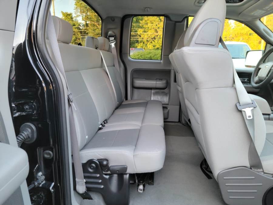 2008 Ford F-150 XLT Super Cab 4WD 5.4Triton V8, available for sale in East Windsor, Connecticut | Toro Auto. East Windsor, Connecticut 2008 Ford F-150 XLT Super Cab 4WD 5.4Triton V8, available for sale in East Windsor, Connecticut | Toro Auto. East Windsor, Connecticut
