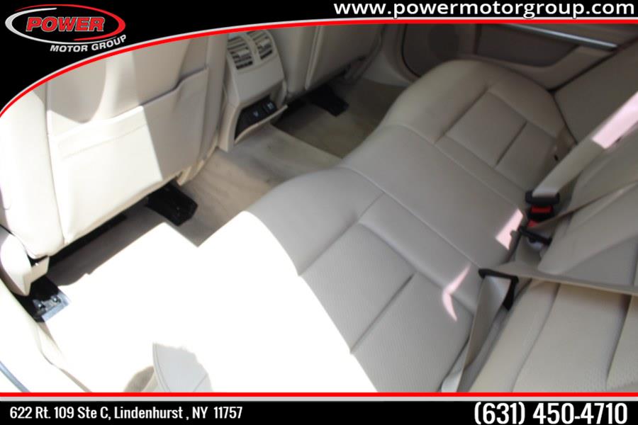 2014 Mercedes-Benz E-Class 4dr Sdn E350 Luxury 4MATIC, available for sale in Lindenhurst, New York | Power Motor Group. Lindenhurst, New York 2014 Mercedes-Benz E-Class 4dr Sdn E350 Luxury 4MATIC, available for sale in Lindenhurst, New York | Power Motor Group. Lindenhurst, New York