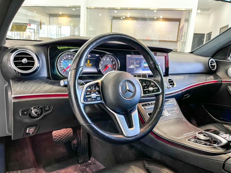 Used Mercedes-Benz E-Class E 300 4MATIC Sedan 2019 | Luxury Motor Club. Franklin Square, New York Used Mercedes-Benz E-Class E 300 4MATIC Sedan 2019 | Luxury Motor Club. Franklin Square, New York
