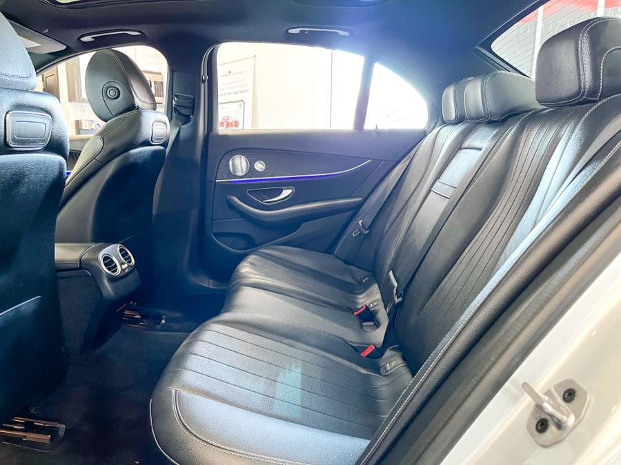 Used Mercedes-Benz E-Class E 300 4MATIC Sedan 2019 | Luxury Motor Club. Franklin Square, New York Used Mercedes-Benz E-Class E 300 4MATIC Sedan 2019 | Luxury Motor Club. Franklin Square, New York