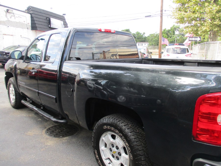 2012 Chevrolet Silverado 1500 4WD Ext Cab 143.5" LT, available for sale in West Babylon, New York | New Gen Auto Group. West Babylon, New York 2012 Chevrolet Silverado 1500 4WD Ext Cab 143.5" LT, available for sale in West Babylon, New York | New Gen Auto Group. West Babylon, New York