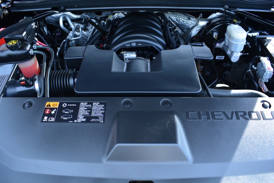 Used Chevrolet Suburban 4WD 4dr 1500 LT 2016 | Longmeadow Motor Cars. ENFIELD, Connecticut