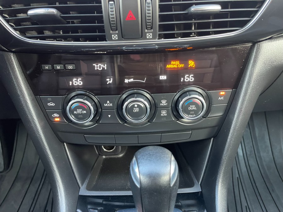 Used Mazda Mazda6 4dr Sdn Auto i Touring 2015 | DZ Automall. Paterson, New Jersey Used Mazda Mazda6 4dr Sdn Auto i Touring 2015 | DZ Automall. Paterson, New Jersey