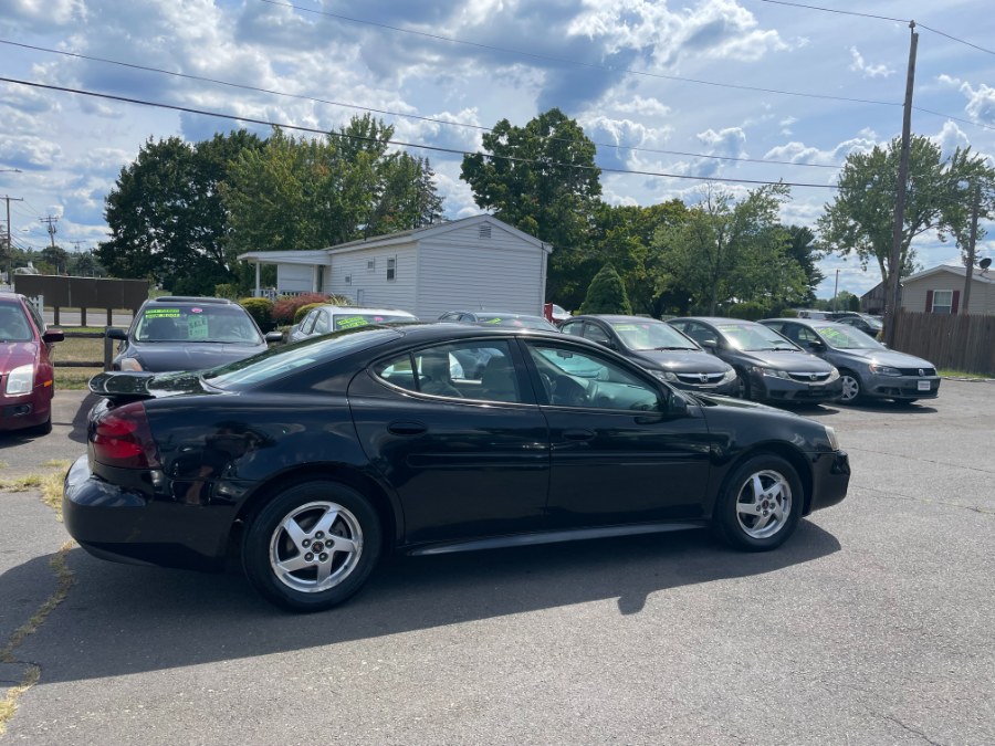 Used Pontiac Grand Prix 4dr Sdn GT2 2004 | CT Car Co LLC. East Windsor, Connecticut Used Pontiac Grand Prix 4dr Sdn GT2 2004 | CT Car Co LLC. East Windsor, Connecticut