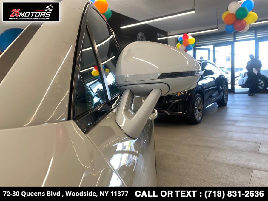 Used Porsche Macan Turbo AWD 2020 | 26 Motors Queens. Woodside, New York Used Porsche Macan Turbo AWD 2020 | 26 Motors Queens. Woodside, New York