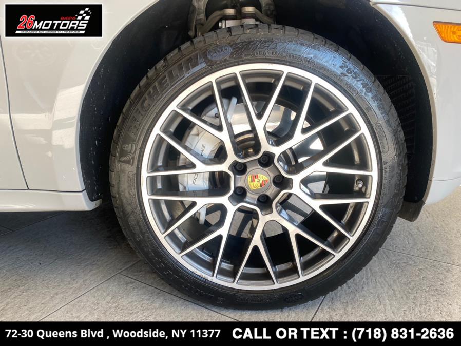 Used Porsche Macan Turbo AWD 2020 | 26 Motors Queens. Woodside, New York Used Porsche Macan Turbo AWD 2020 | 26 Motors Queens. Woodside, New York