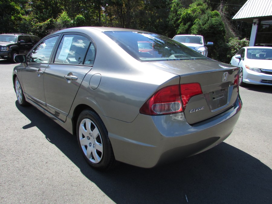 2006 Honda Civic Sdn LX AT, available for sale in East Windsor, Connecticut | United Auto Sales of E Windsor, Inc. East Windsor, Connecticut 2006 Honda Civic Sdn LX AT, available for sale in East Windsor, Connecticut | United Auto Sales of E Windsor, Inc. East Windsor, Connecticut