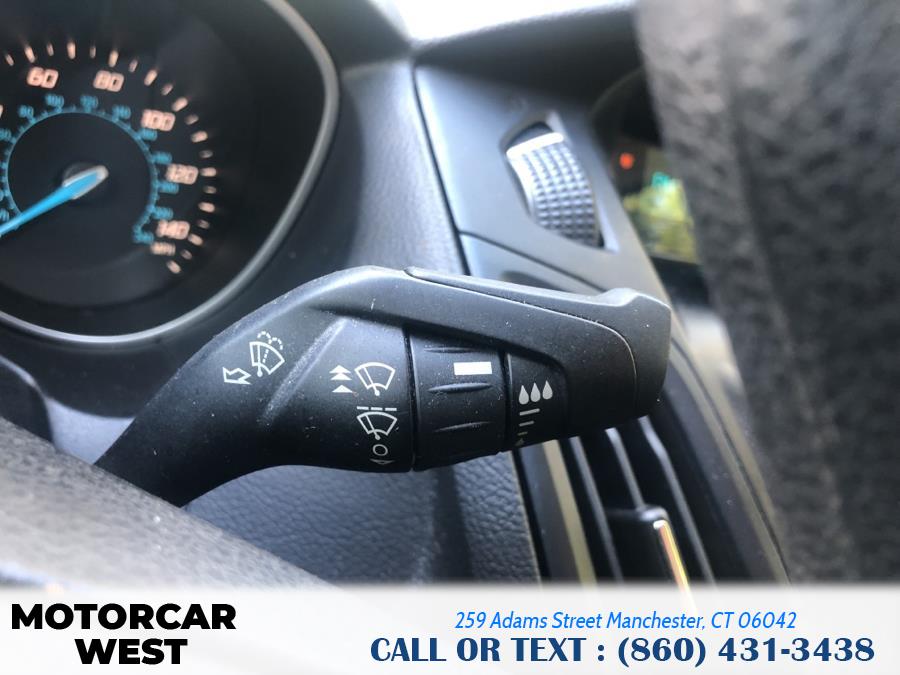 Used Ford Focus 4dr Sdn S 2014 | Motorcar West. Manchester, Connecticut Used Ford Focus 4dr Sdn S 2014 | Motorcar West. Manchester, Connecticut