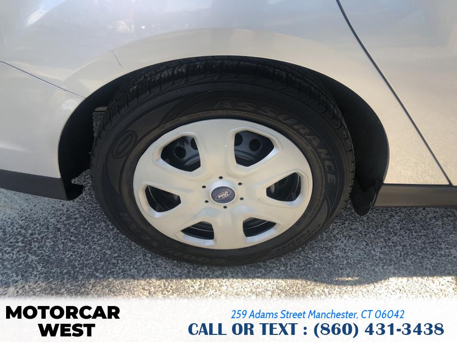 Used Ford Focus 4dr Sdn S 2014 | Motorcar West. Manchester, Connecticut Used Ford Focus 4dr Sdn S 2014 | Motorcar West. Manchester, Connecticut