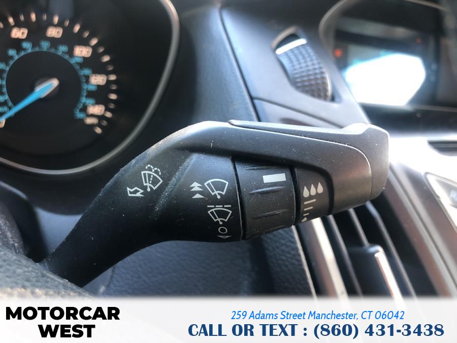 Used Ford Focus 4dr Sdn S 2014 | Motorcar West. Manchester, Connecticut Used Ford Focus 4dr Sdn S 2014 | Motorcar West. Manchester, Connecticut