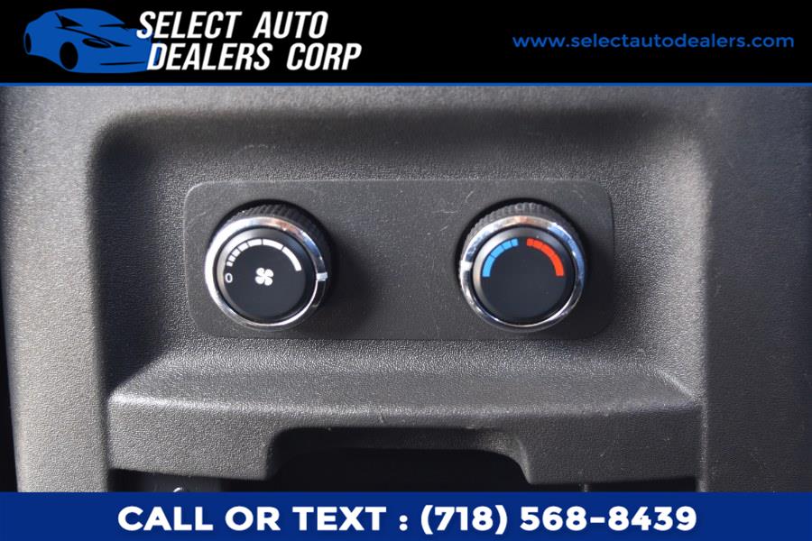 Used Nissan Pathfinder 4WD 4dr V6 S 2011 | Select Auto Dealers Corp. Brooklyn, New York Used Nissan Pathfinder 4WD 4dr V6 S 2011 | Select Auto Dealers Corp. Brooklyn, New York