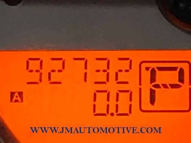 2015 Nissan Frontier 4WD Crew Cab SWB Auto PRO-4X, available for sale in Naugatuck, Connecticut | J&M Automotive Sls&Svc LLC. Naugatuck, Connecticut 2015 Nissan Frontier 4WD Crew Cab SWB Auto PRO-4X, available for sale in Naugatuck, Connecticut | J&M Automotive Sls&Svc LLC. Naugatuck, Connecticut