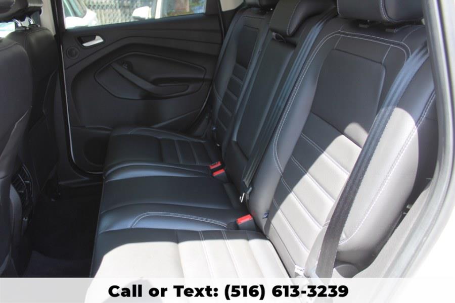 2017 Ford Escape Titanium 4WD, available for sale in Great Neck, New York | Great Neck Car Buyers & Sellers. Great Neck, New York 2017 Ford Escape Titanium 4WD, available for sale in Great Neck, New York | Great Neck Car Buyers & Sellers. Great Neck, New York