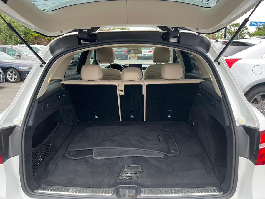Used Mercedes-Benz GLC 4MATIC 4dr GLC 300 2016 | J & A Auto Center. Raynham, Massachusetts Used Mercedes-Benz GLC 4MATIC 4dr GLC 300 2016 | J & A Auto Center. Raynham, Massachusetts