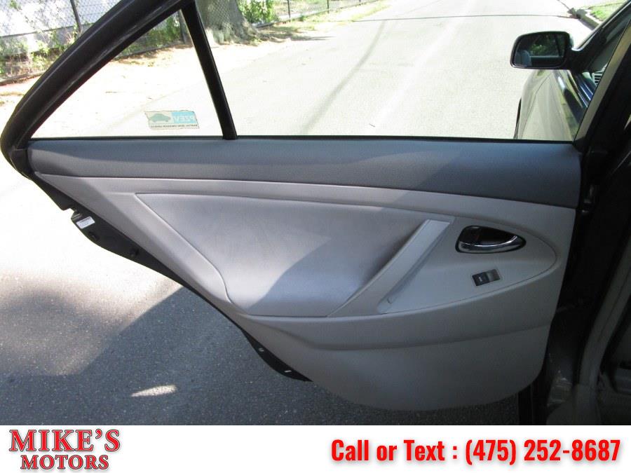 Used Toyota Camry 4dr Sdn I4 Auto (Natl) 2010 | Mike's Motors LLC. Stratford, Connecticut Used Toyota Camry 4dr Sdn I4 Auto (Natl) 2010 | Mike's Motors LLC. Stratford, Connecticut
