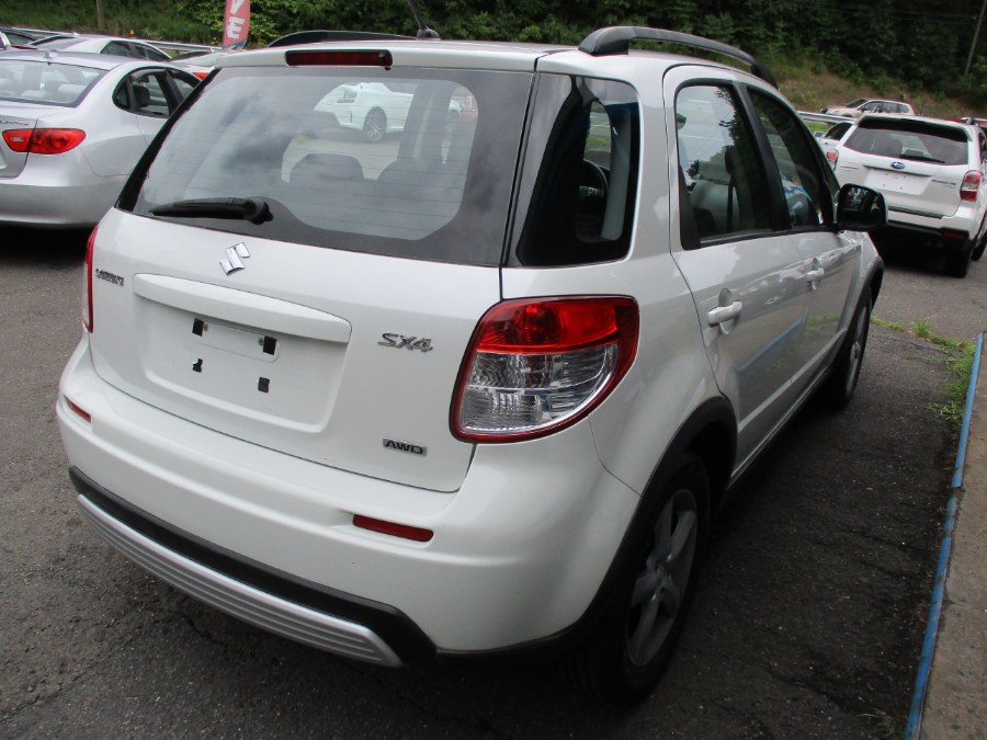 2009 Suzuki SX4 Technology PKG AWD, available for sale in Meriden, Connecticut | Cos Central Auto. Meriden, Connecticut 2009 Suzuki SX4 Technology PKG AWD, available for sale in Meriden, Connecticut | Cos Central Auto. Meriden, Connecticut