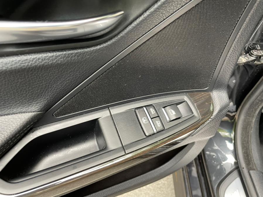 2015 BMW 6 Series 4dr Sdn 640i xDrive AWD Gran Coupe, available for sale in Jersey City, New Jersey | Zettes Auto Mall. Jersey City, New Jersey 2015 BMW 6 Series 4dr Sdn 640i xDrive AWD Gran Coupe, available for sale in Jersey City, New Jersey | Zettes Auto Mall. Jersey City, New Jersey