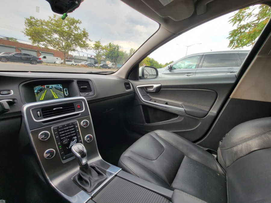 Used Volvo S60 2015.5 4dr Sdn T5 Premier AWD 2015 | Rubber Bros Auto World. Brooklyn, New York Used Volvo S60 2015.5 4dr Sdn T5 Premier AWD 2015 | Rubber Bros Auto World. Brooklyn, New York