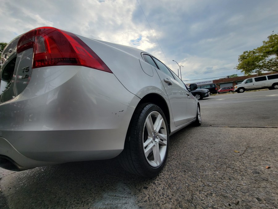 Used Volvo S60 2015.5 4dr Sdn T5 Premier AWD 2015 | Rubber Bros Auto World. Brooklyn, New York Used Volvo S60 2015.5 4dr Sdn T5 Premier AWD 2015 | Rubber Bros Auto World. Brooklyn, New York